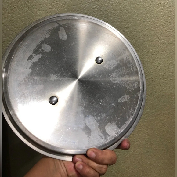 VTG REPLACMENT METAL LID APROX 10" - Picture 2 of 5